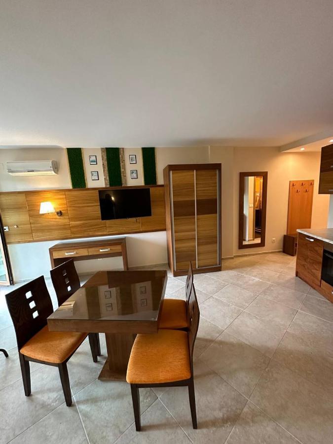 Briz Beach Apartments - Section B 阳光海滩 外观 照片