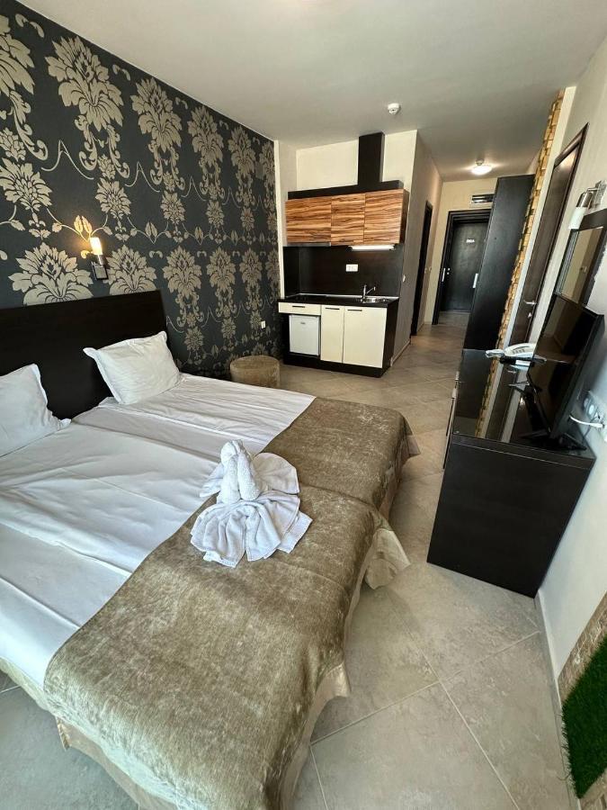 Briz Beach Apartments - Section B 阳光海滩 外观 照片