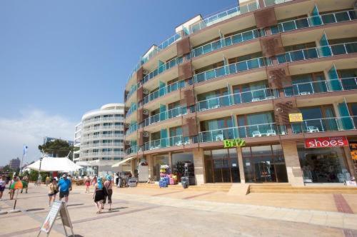 Briz Beach Apartments - Section B 阳光海滩 外观 照片